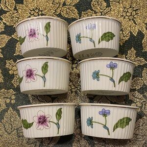 Vintage Royal Worcester Fine Porcelain Ramekins - Classic Black and Gold